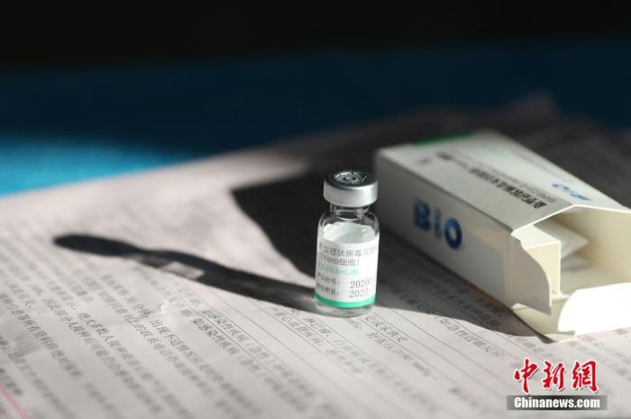 首批中国国药疫苗运抵新加坡