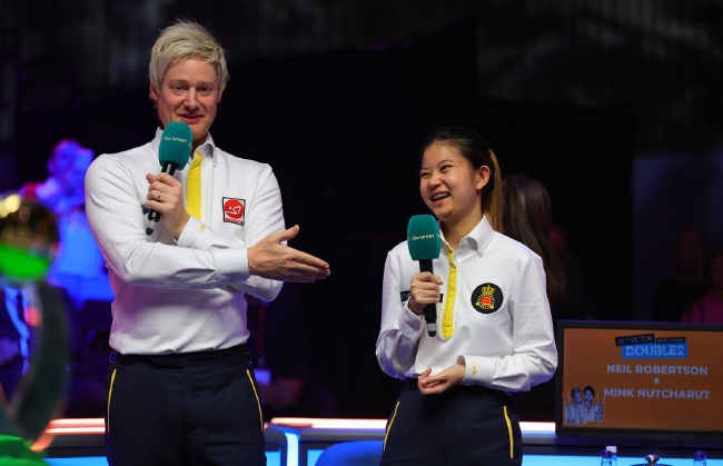 泰国台球女孩夺职业赛首冠