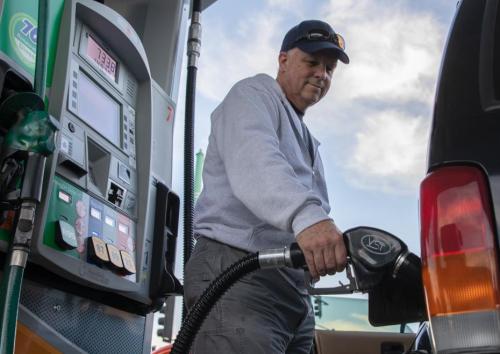 美媒：油价上涨将加剧美国通胀难题 美政府或感挫败